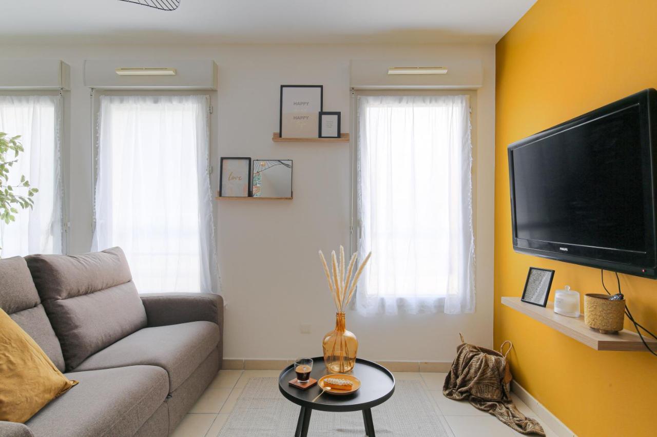 Le Louis D'Or -Acces Facile Gare/Eurexpo/Aeoroport Apartment Villeurbanne Ngoại thất bức ảnh